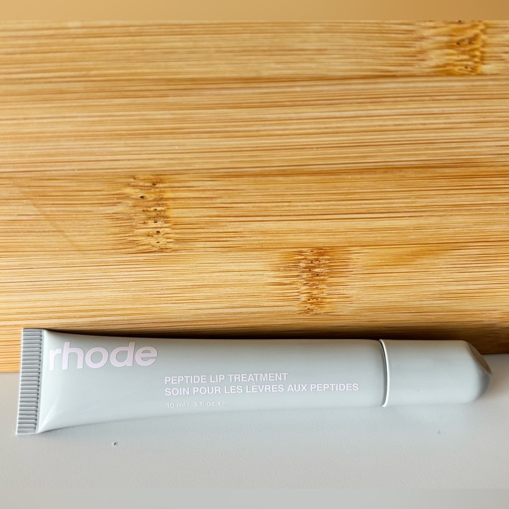 Rhode watermelon slice peptide lip treatment